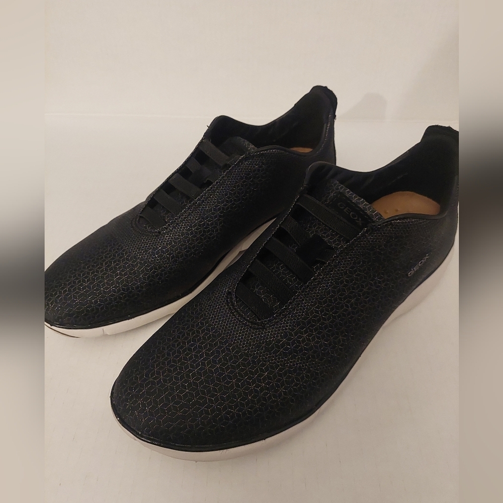 Like New Geox Respira Sneakers Women Sz 9 Breathable System Comfort